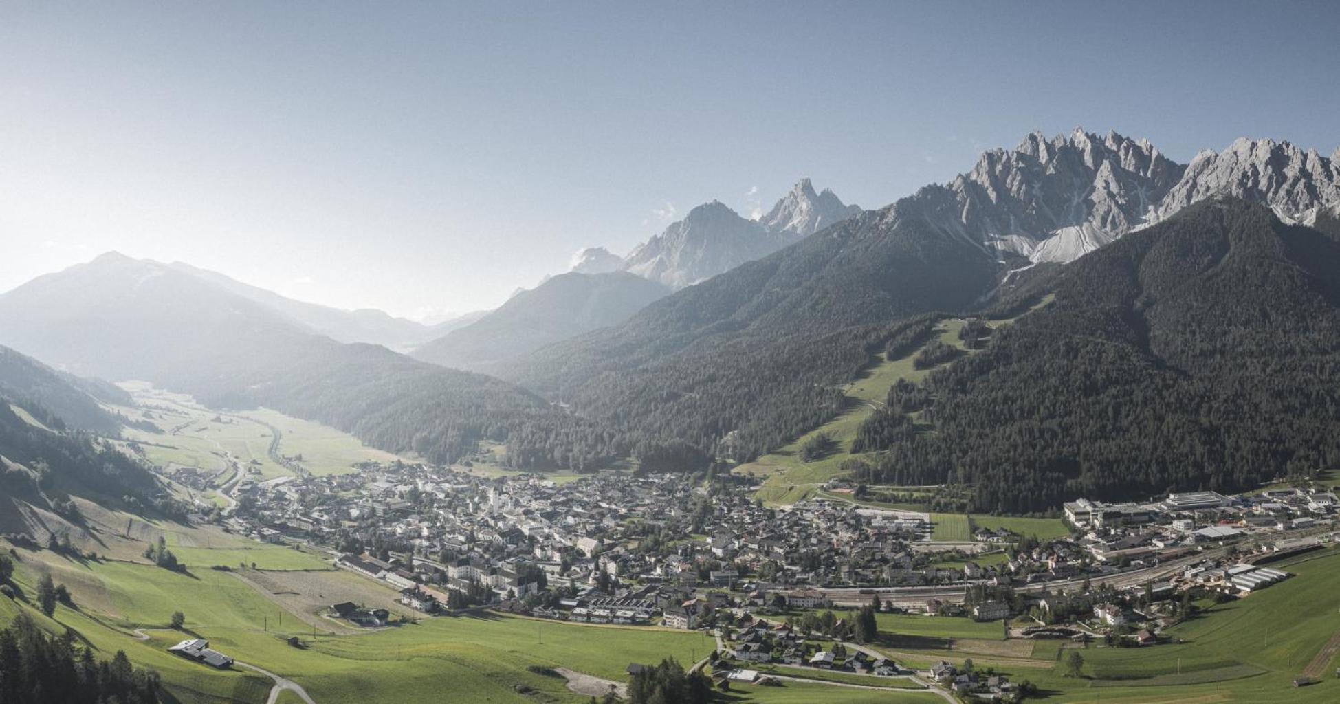 Zin Senfter Residence San Candido Exteriér fotografie